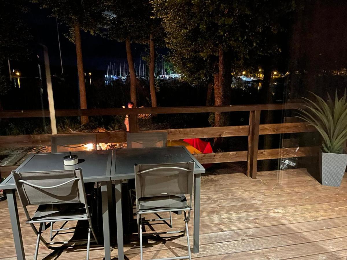 Xoxo Lake House ギジツコ エクステリア 写真