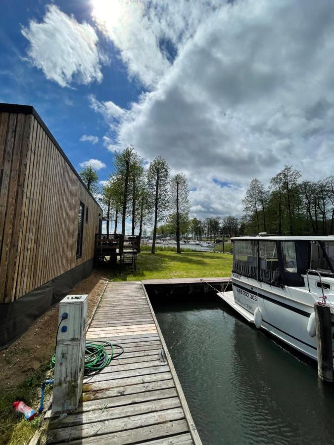 Xoxo Lake House ギジツコ エクステリア 写真